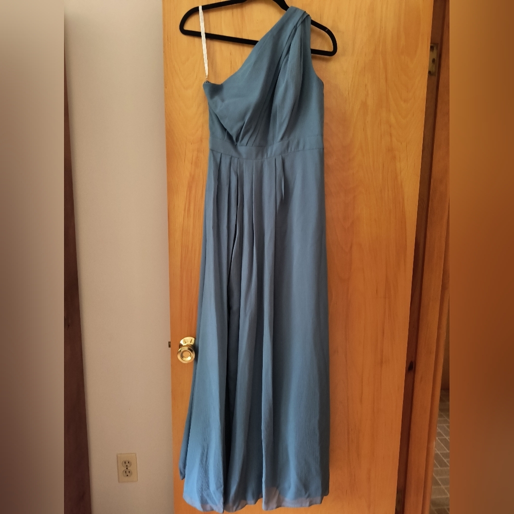 David's Bridal A Line 1 Shoulder Bridesmaid/Prom Dress